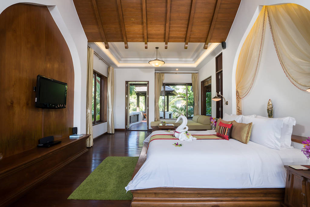 1024 REVA Grand Deluxe Suite Garden View