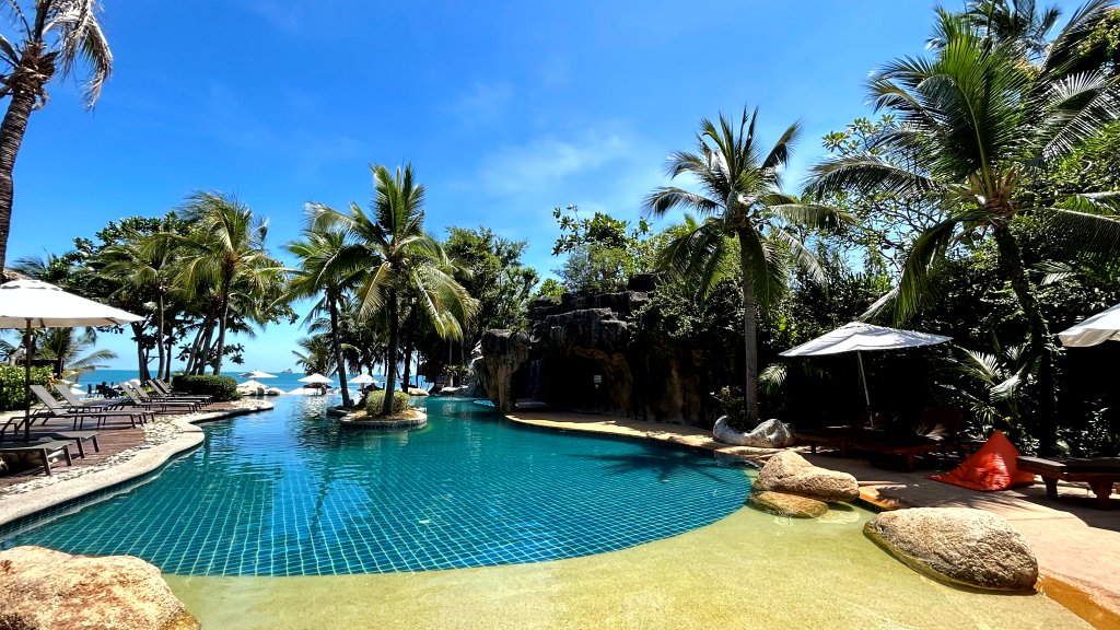1024 Royal Muang Samui Villas 20230328 041324997 iOS