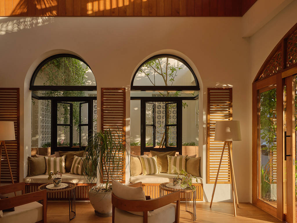 1024 lobby3