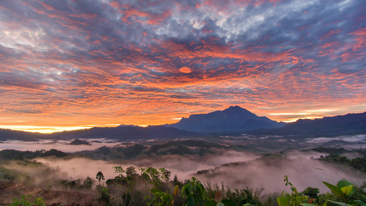 1280 Beautiful scenery of Mount Kinabalu Sabah shutterstock 1037829604