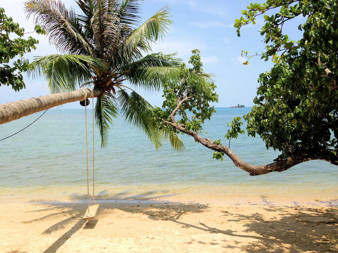 1280 Gaja Puri am Strand 20150430 045632987 iOS