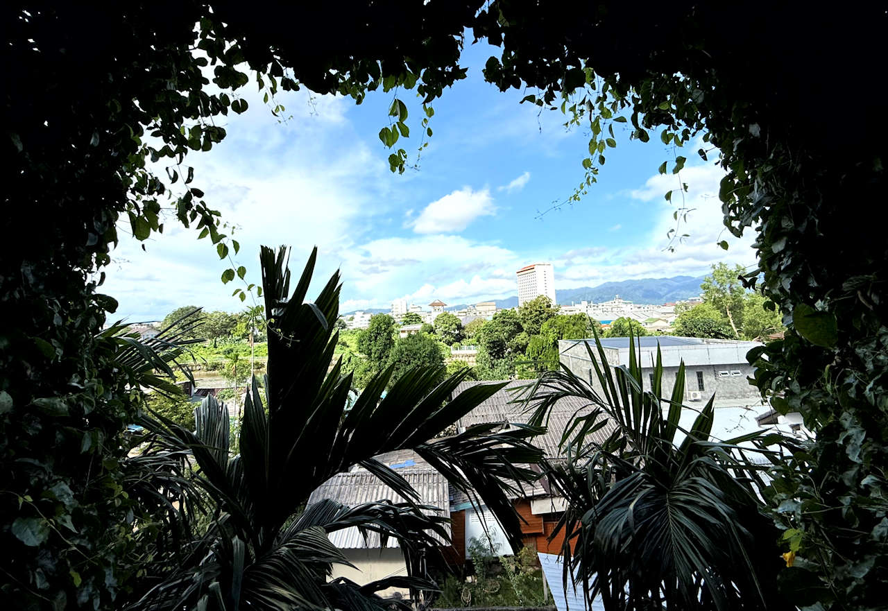 1280 Motifs Eco Hotel Ausblick 20260615 083341362 iOS
