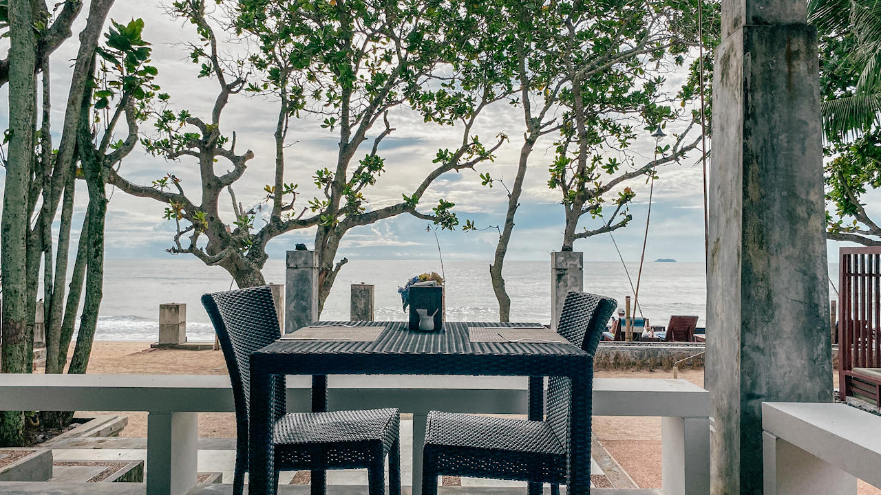 1280 beach view 20221024 082613312 iOS