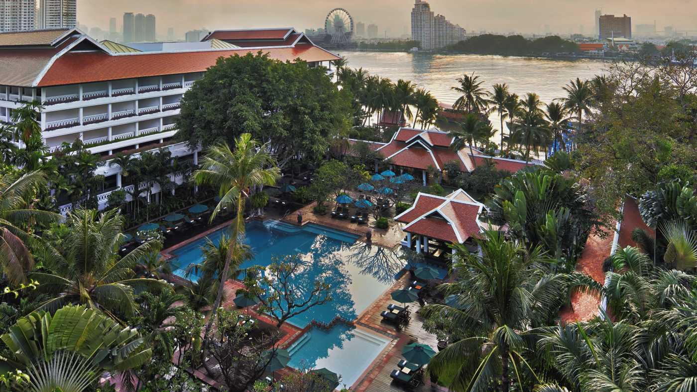 1400 Anantara Riverside Hi ARIV 65999018 Anantara Bangkok Riverside Pool Aerial