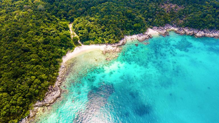 2 05 770 Perhentian Pulau Perhentian Kecil shutterstock 1361795854