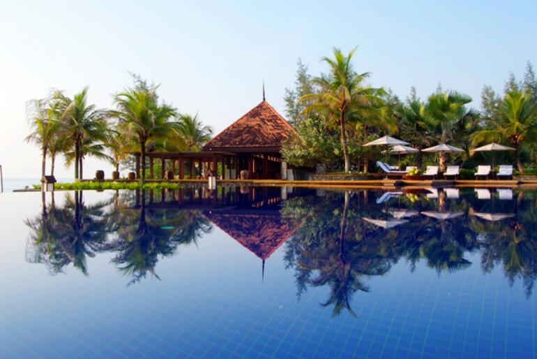 4 07 770 Tanjong Jara T32 Pool3