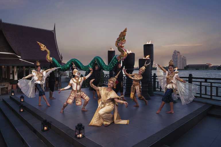 770 Anantara Riverside Hi ARIV 79147045 ARIV Riverside Terrace Cultural Show 01 G A H