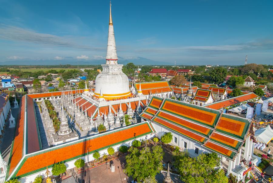 900 61191 wat phra mahathat nakhon si thammarat AdobeStock 112495398