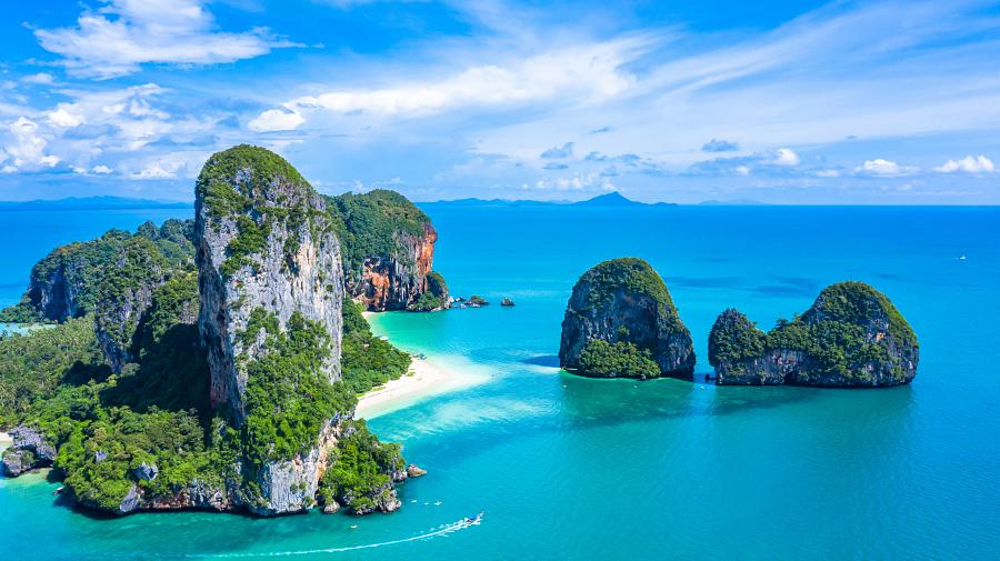 900 Krabi Inselansicht AdobeStock 296776031