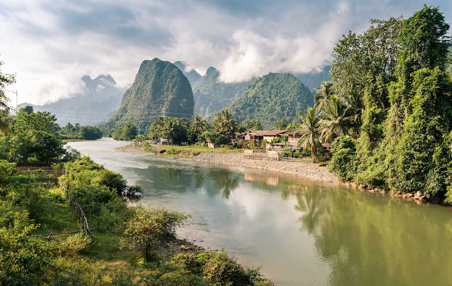 900 Landscape of Nam Song River at Vang Vieng shutterstock 208712644