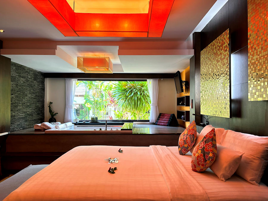 900 Room 20230330 081108022 iOS