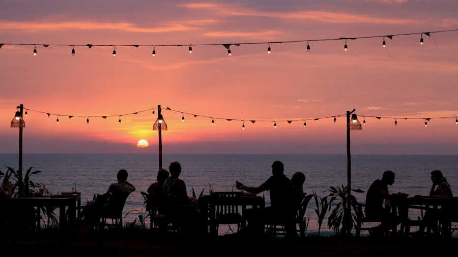 900 SUNSET Restaurant 013 1024x576