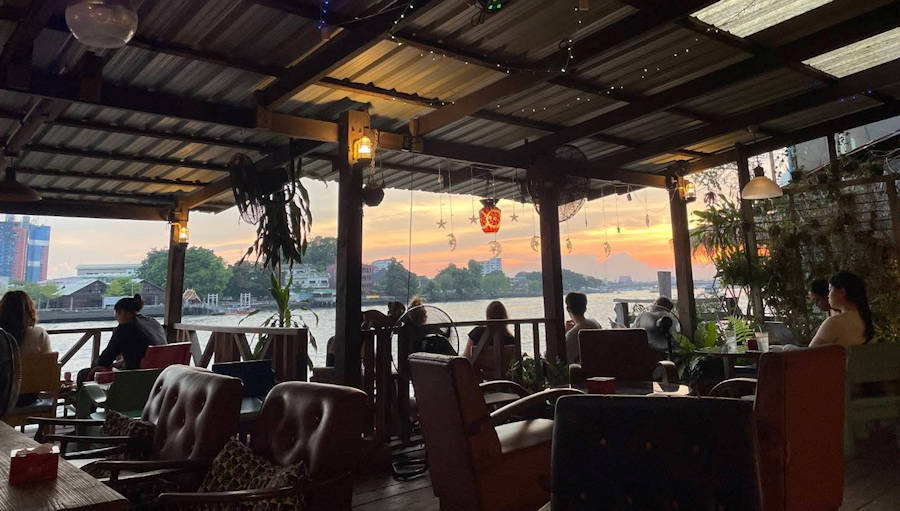 900 Samaran Bar IMG 8501