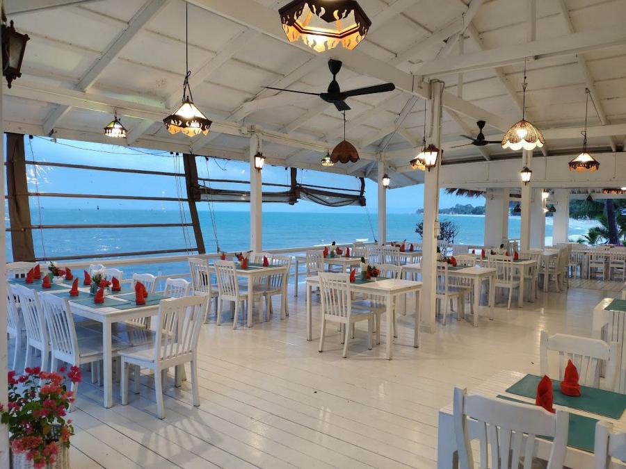 900 Sand Sea Beach R Restaurant Gallery 23