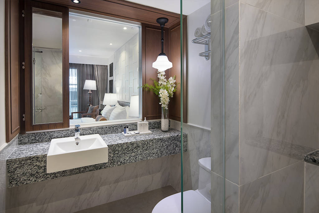Web 1024 bathroom