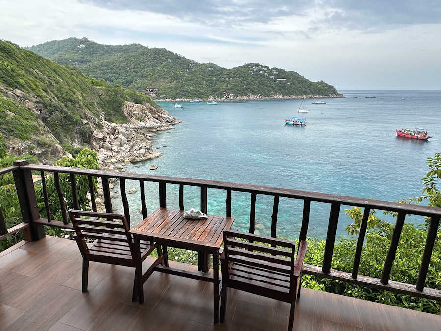 Web 900 Deluxe Ocean View 2