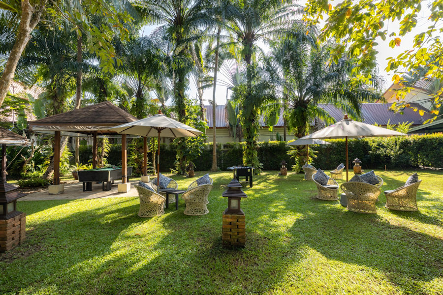 Web 900 Garden Bar Garden1 scaled