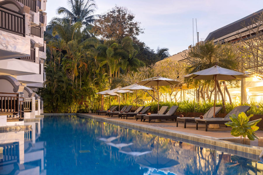 Web 900 Turquoise Swimming Poo Pool2 scaled