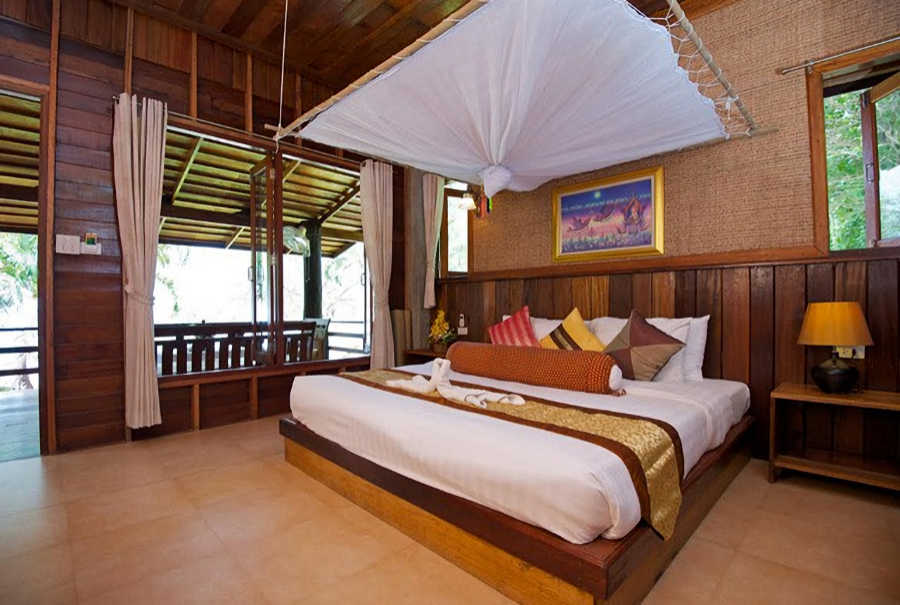 Web900 Family Beachfront