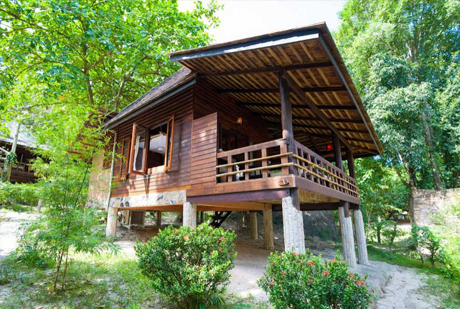 Web900 Superior House 2