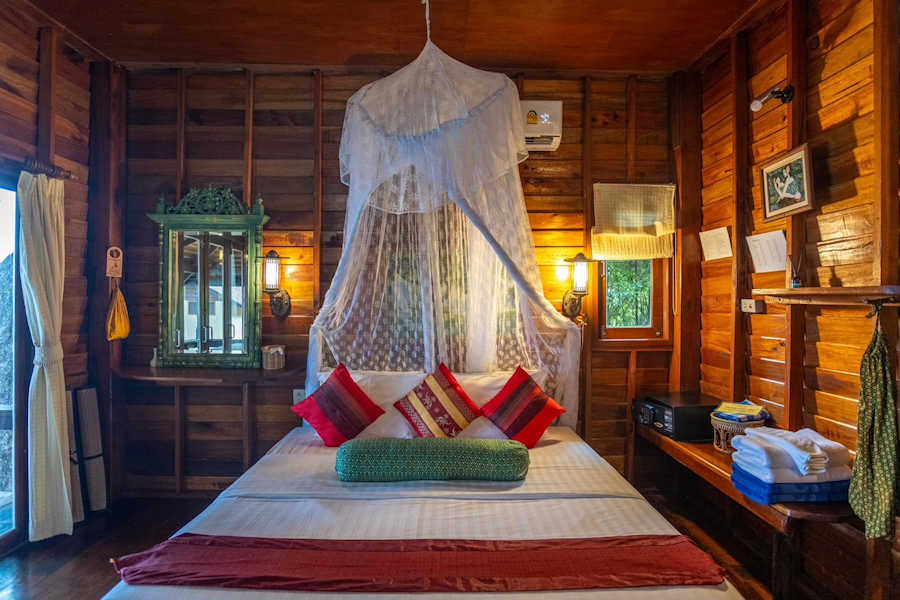 Web900 romantic seaview